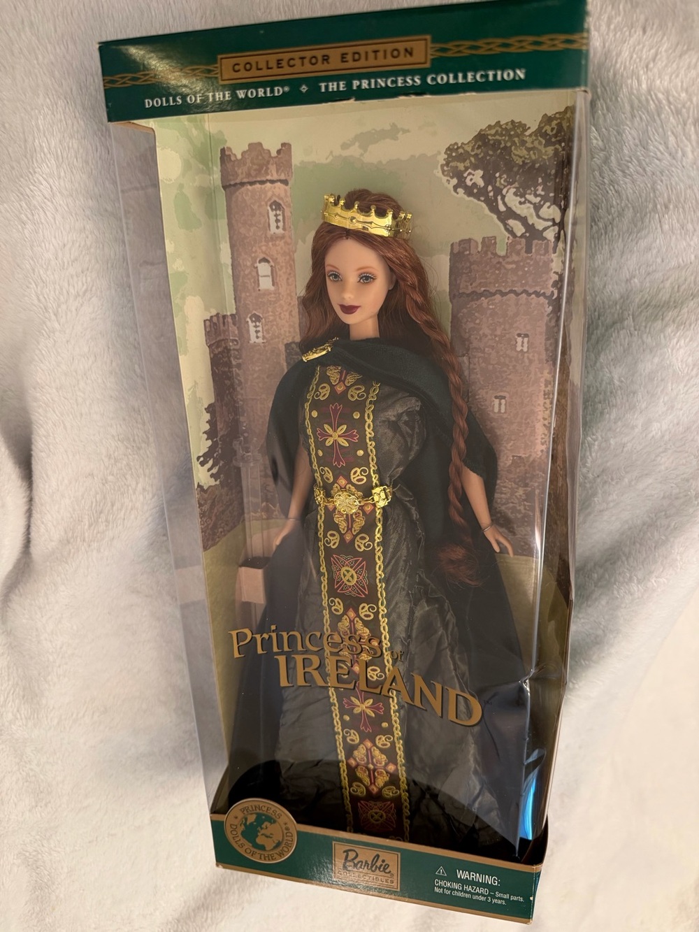 Princess of Ireland Barbie from Dolls the World Princess Collection vintage 2001